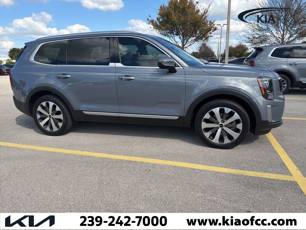 Certified 2022 Kia Telluride S SUV