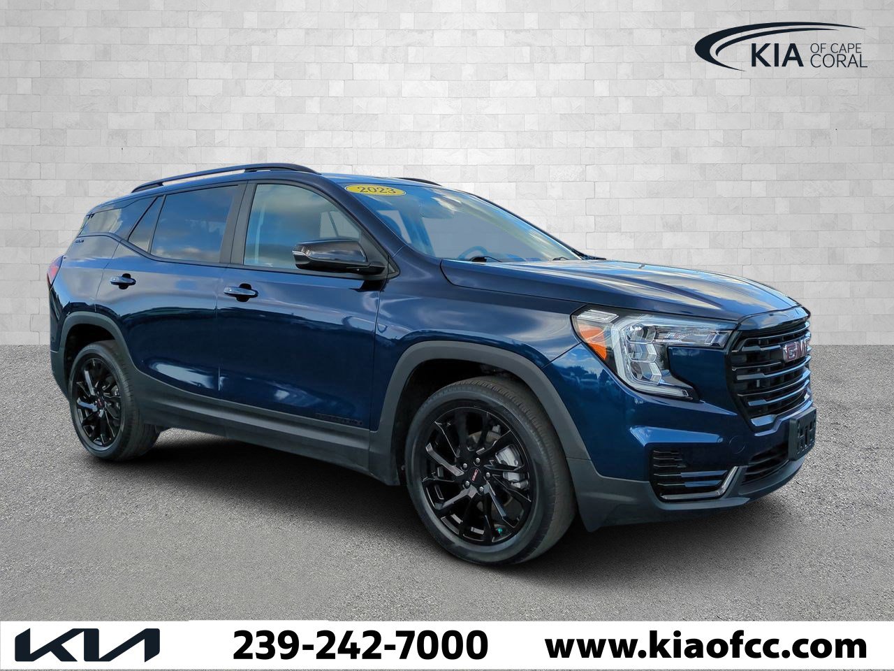 2023 GMC Terrain SLE's photo