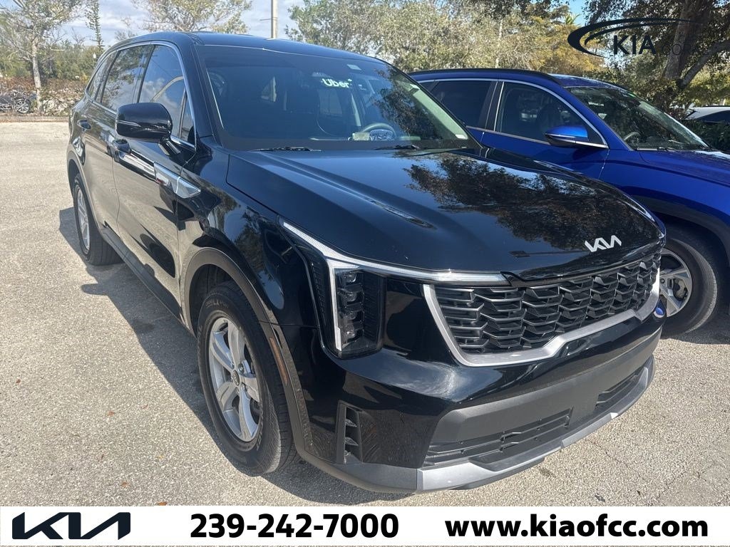 Certified 2025 Kia Sorento LX SUV