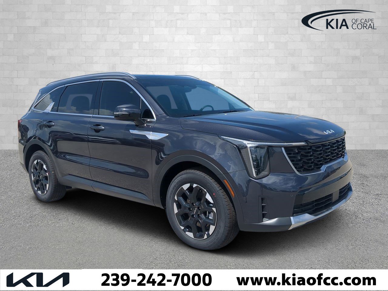 2025 Kia Sorento S's photo