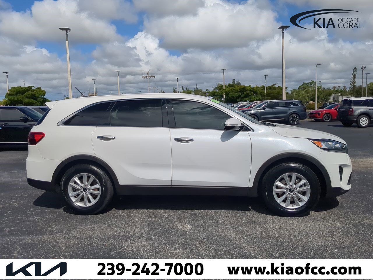 2019 Kia Sorento LX photo 3