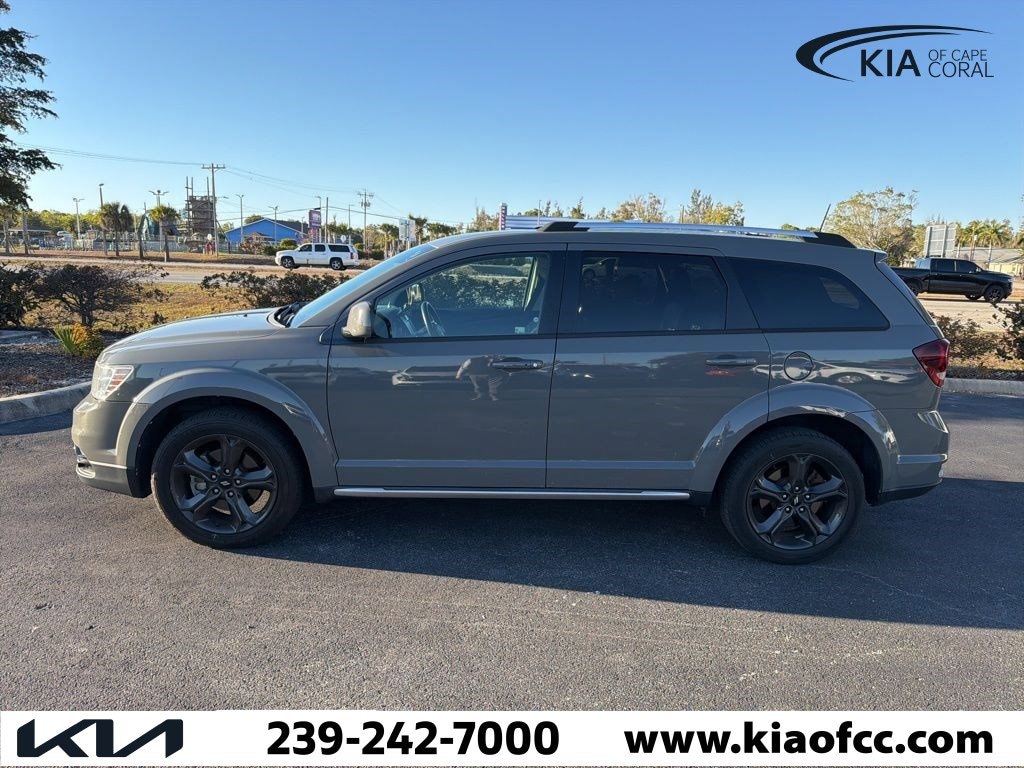 Used 2019 Dodge Journey Crossroad SUV