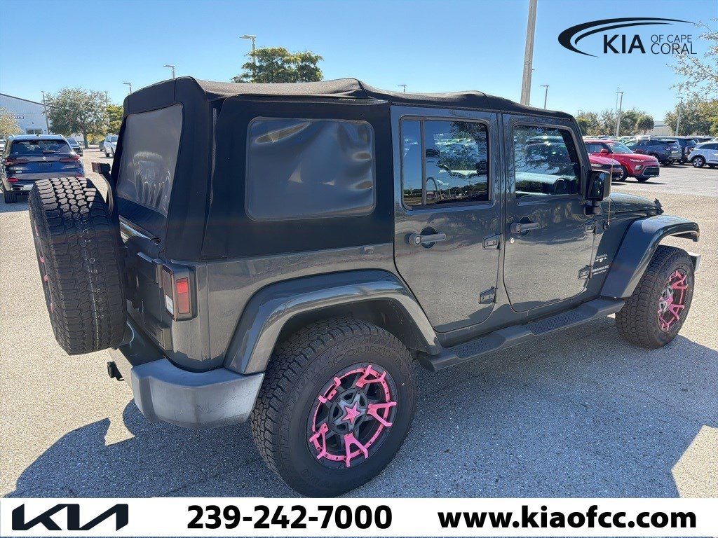 Used 2017 Jeep Wrangler JK Unlimited Sahara 4x4 SUV