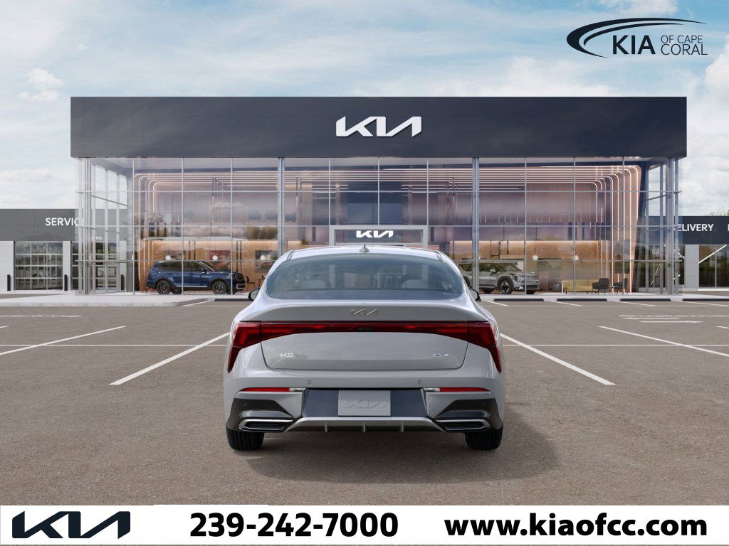 2026 Kia K5 GT-Line photo 4