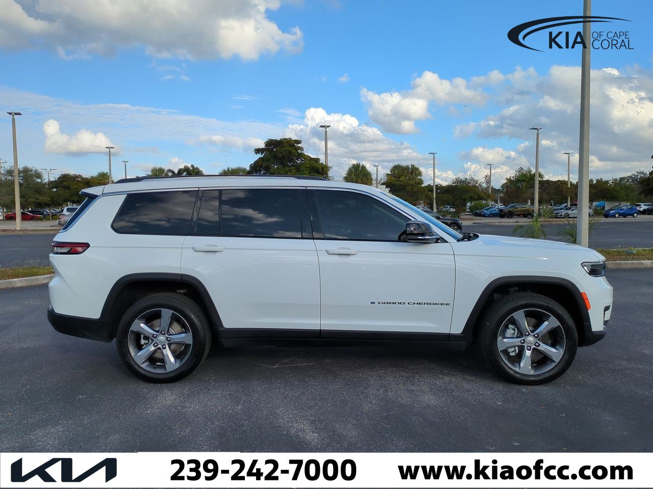 2022 Jeep Grand Cherokee Limited photo 4