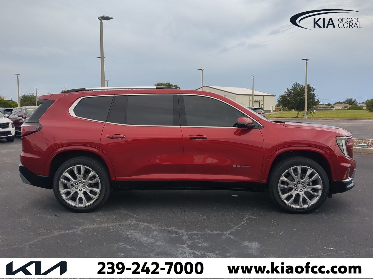 2024 Gmc Acadia Denali photo 3