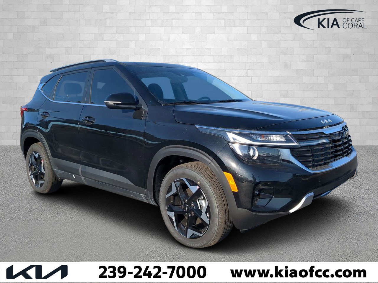 2025 Kia Seltos EX's photo