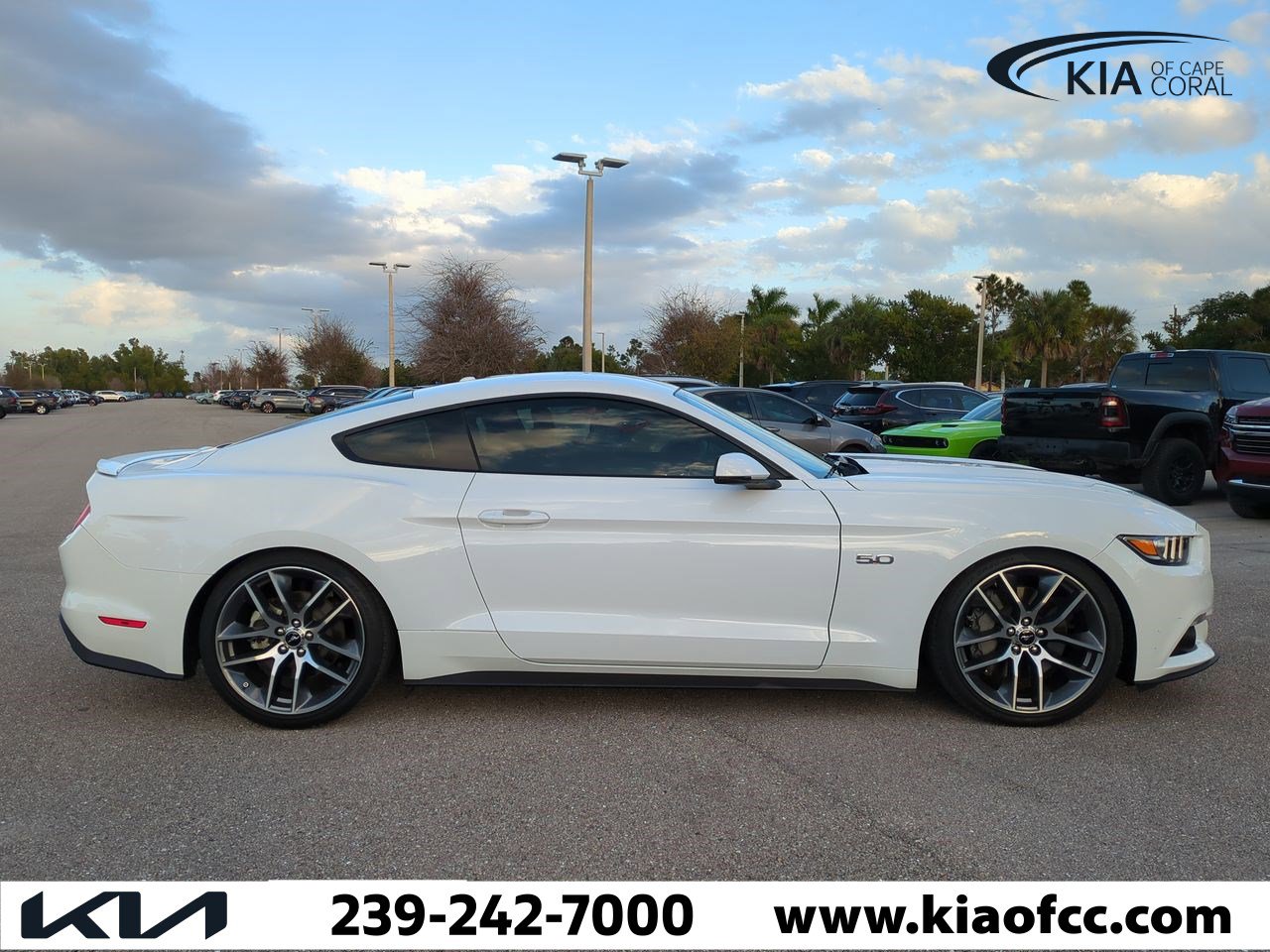 2016 Ford Mustang GT Premium photo 4