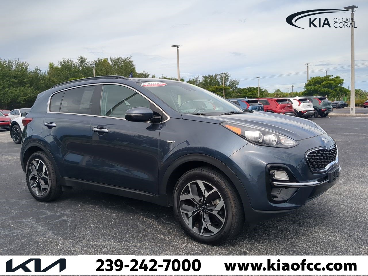 2022 Kia Sportage EX photo 2