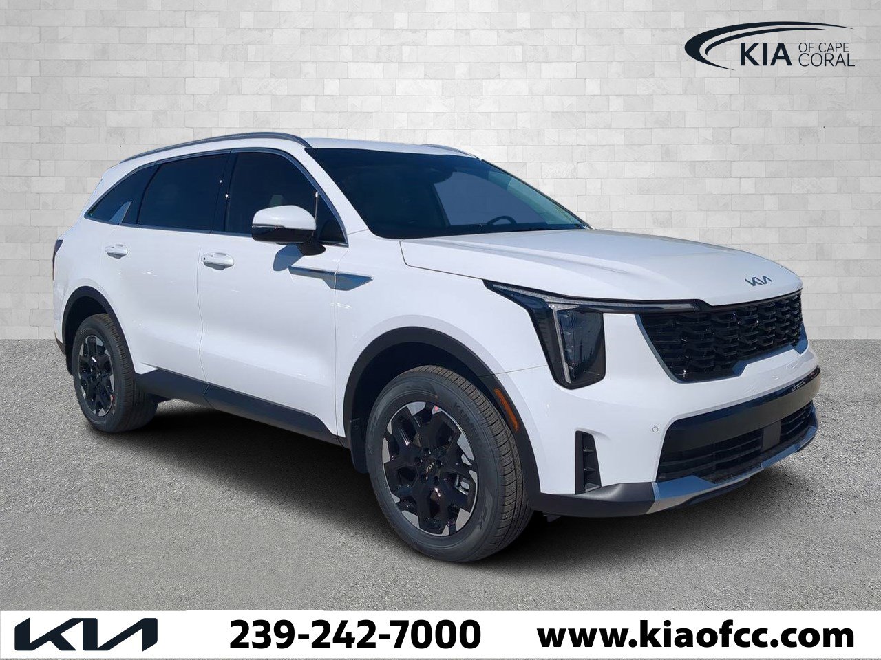 2025 Kia Sorento S's photo