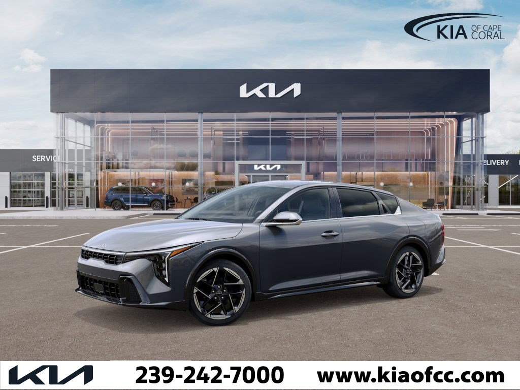 2025 Kia K4 GT-Line photo 3
