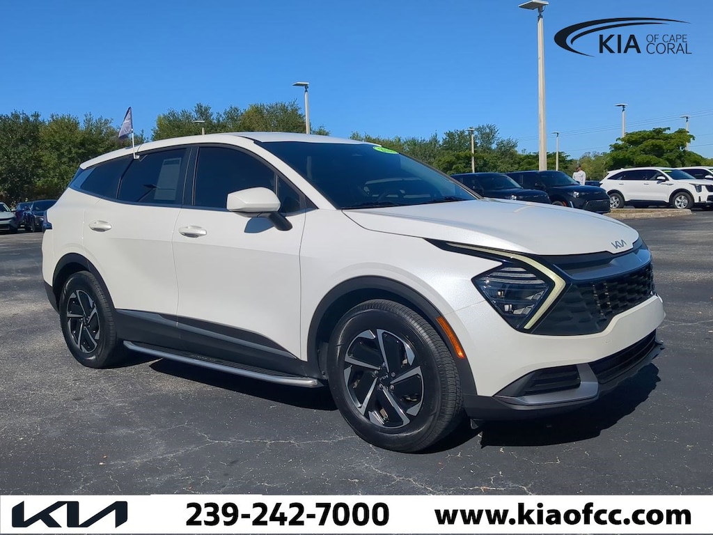 Used 2024 Kia Sportage Hybrid LX SUV