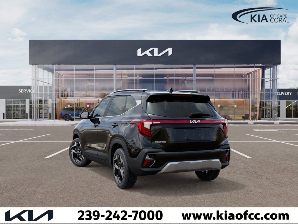 2026 Kia Seltos EX photo 4
