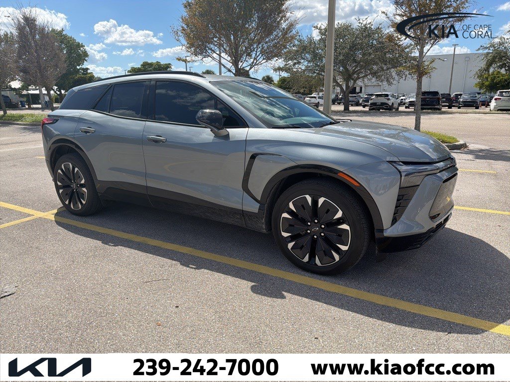 Used 2025 Chevrolet Blazer EV RS with VIN 3GNKDJRJ8SS241273 for sale in Cape Coral, FL