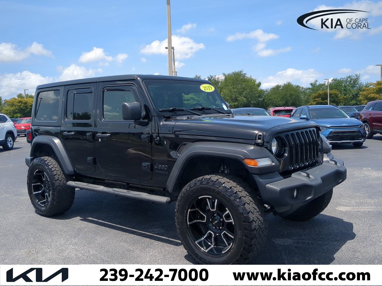 Used 2019 Jeep Wrangler Unlimited Altitude with VIN 1C4HJXDG6KW647938 for sale in Cape Coral, FL