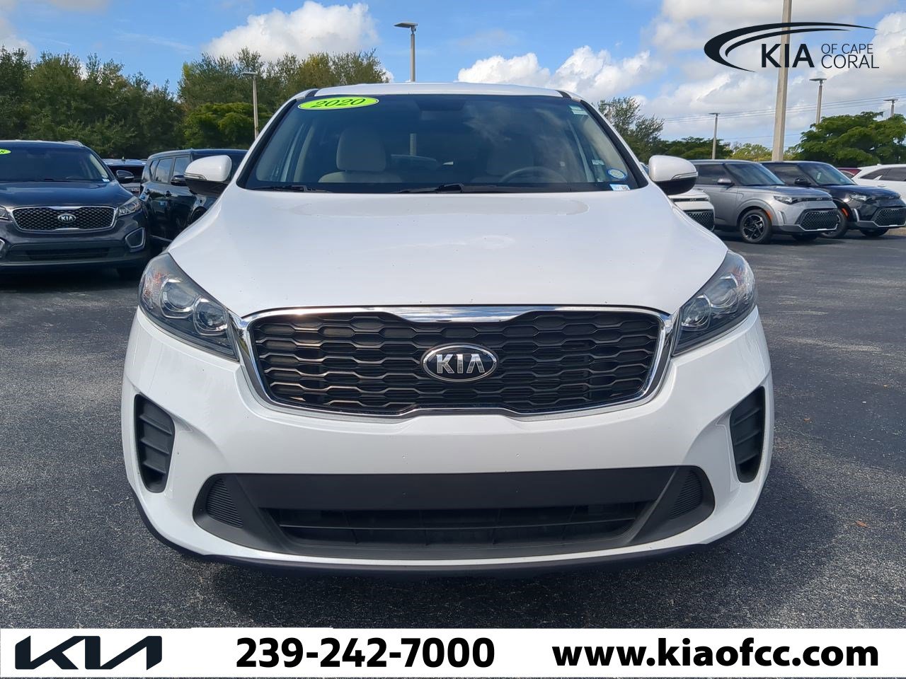 2020 Kia Sorento LX photo 3