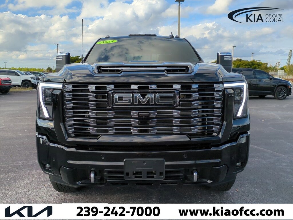 Used 2025 GMC Sierra 2500 HD Denali Ultimate Truck Crew Cab