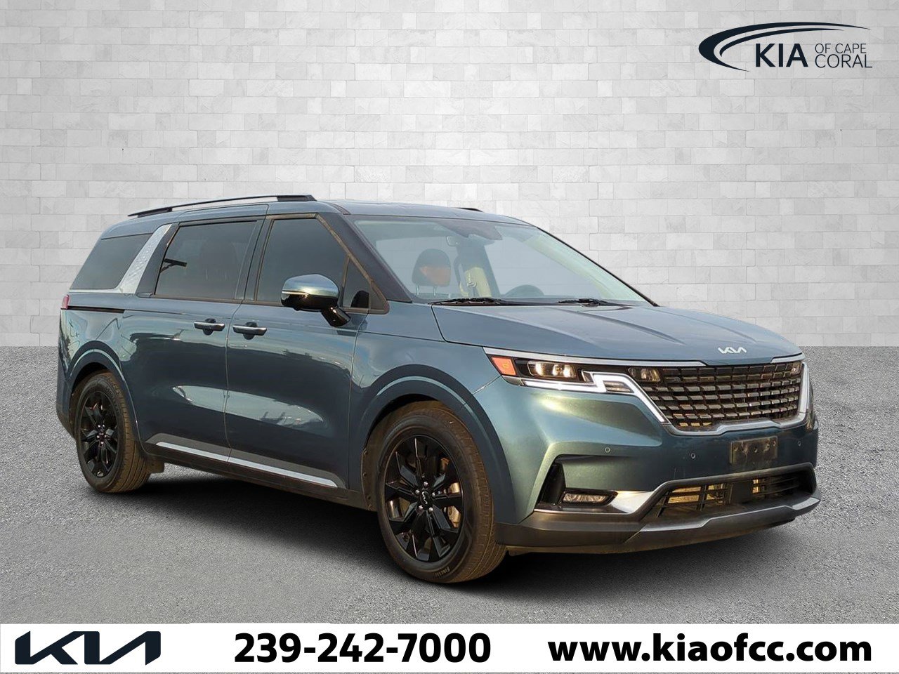 2023 Kia Carnival SX Prestige's photo