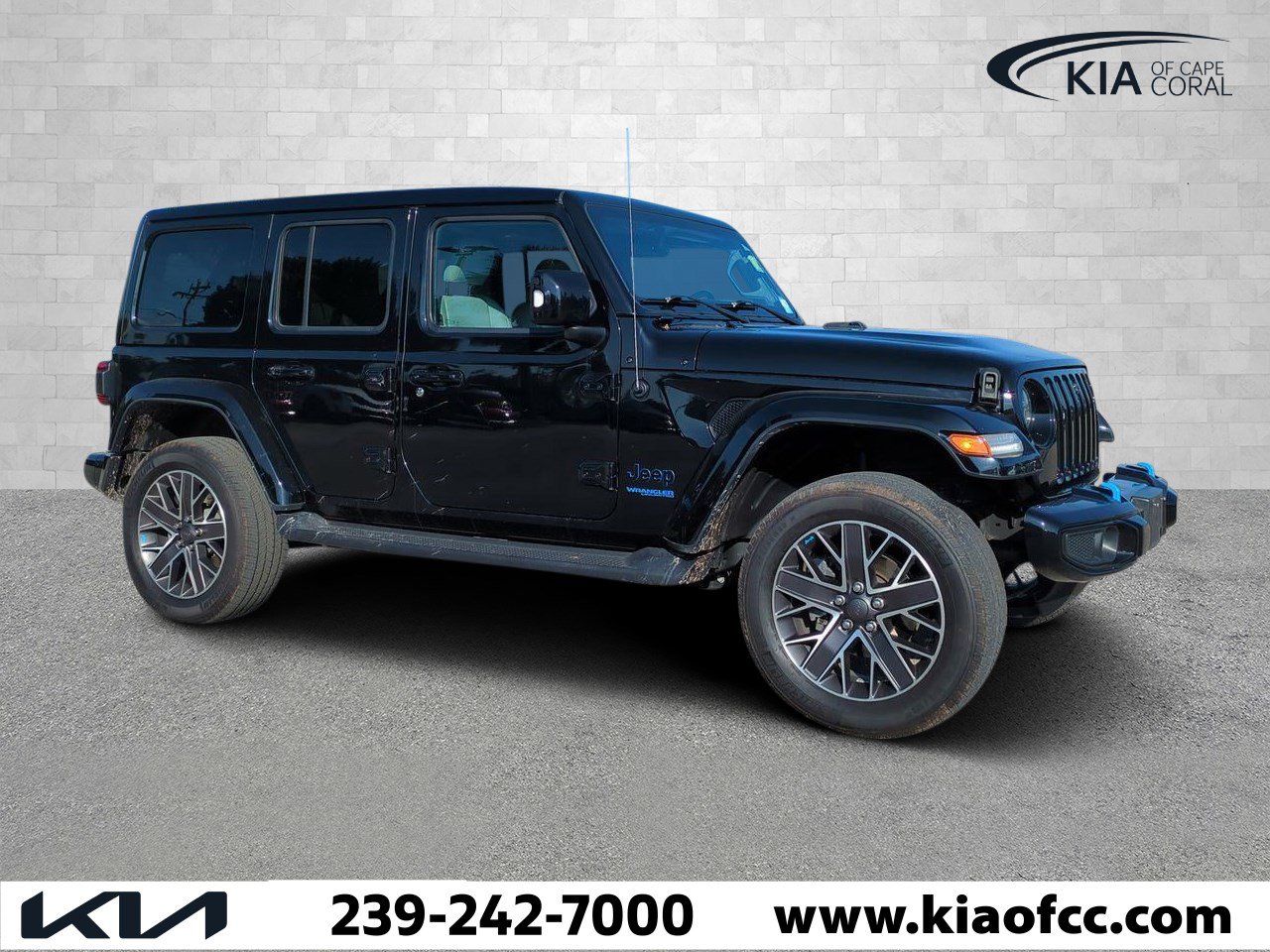 2022 Jeep Wrangler Unlimited High Altitude 4XE's photo