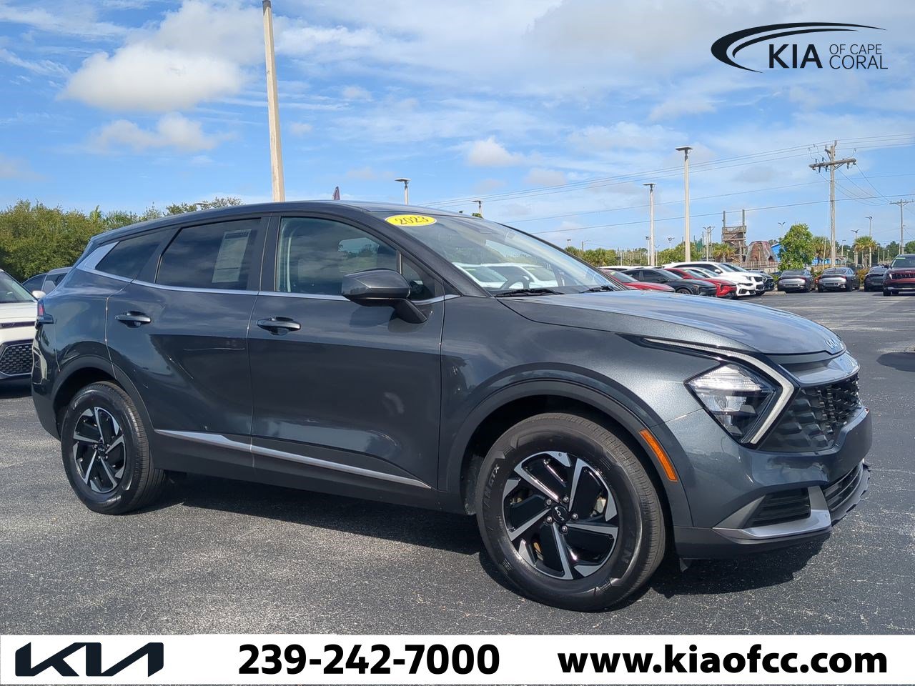 2023 Kia Sportage Hybrid LX photo 2