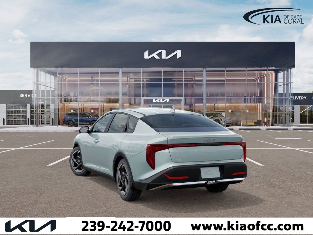 New 2025 Kia K4 EX Sedan