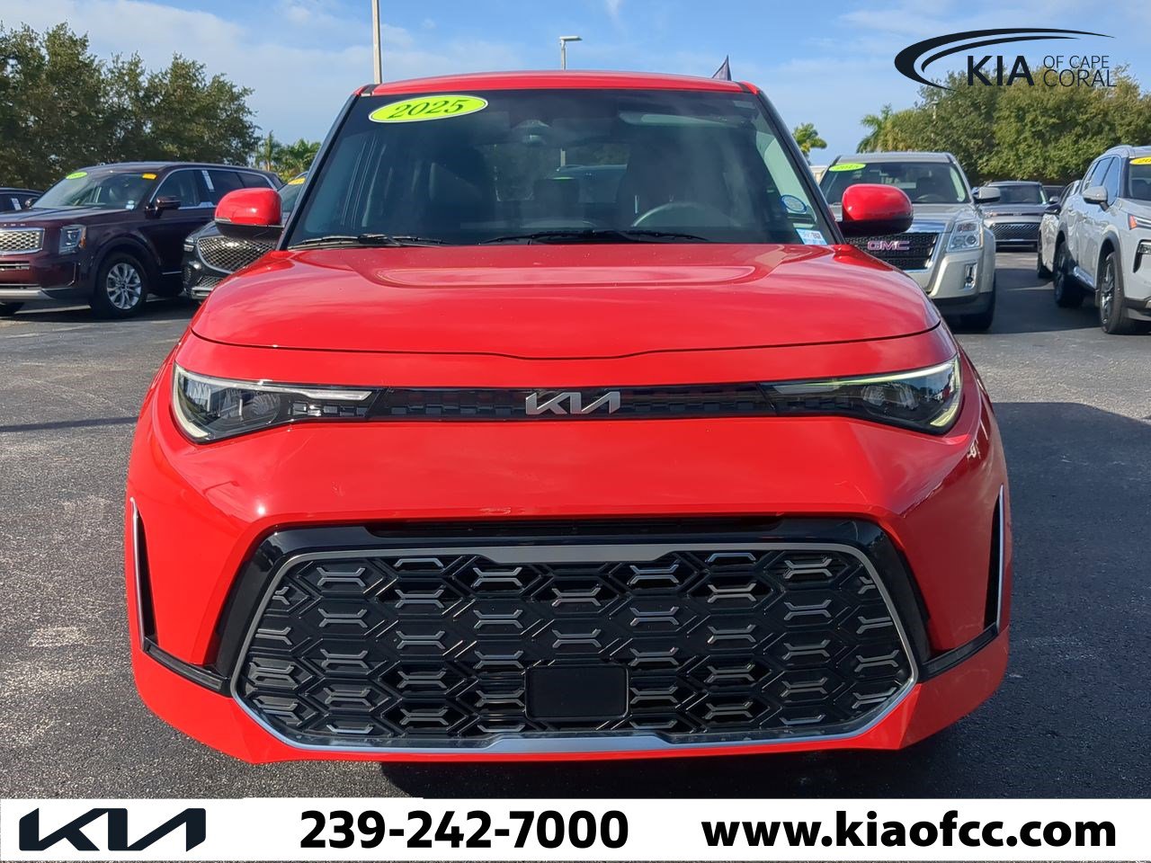 2025 Kia Soul GT-Line photo 3