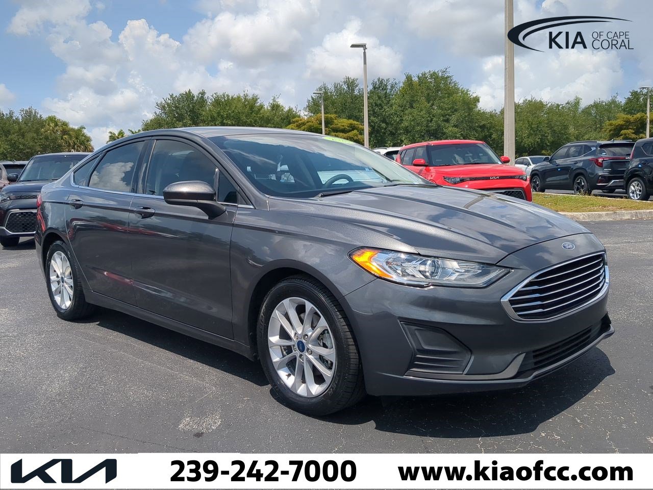 Used 2020 Ford Fusion SE with VIN 3FA6P0HD5LR161502 for sale in Cape Coral, FL
