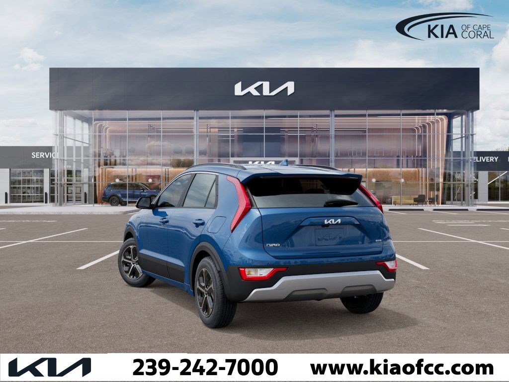 2025 Kia Niro Plug-In Hybrid EX photo 3