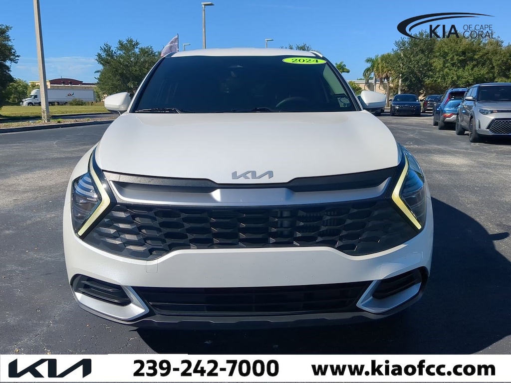 Used 2024 Kia Sportage Hybrid LX SUV