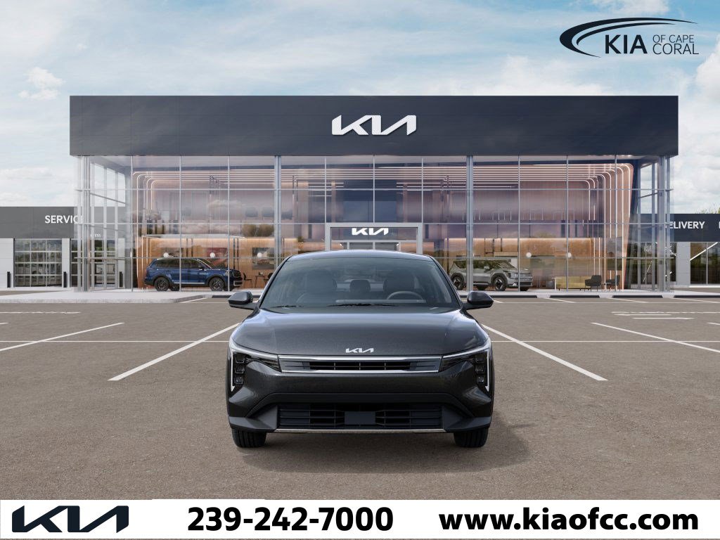 2025 Kia K4 EX photo 2