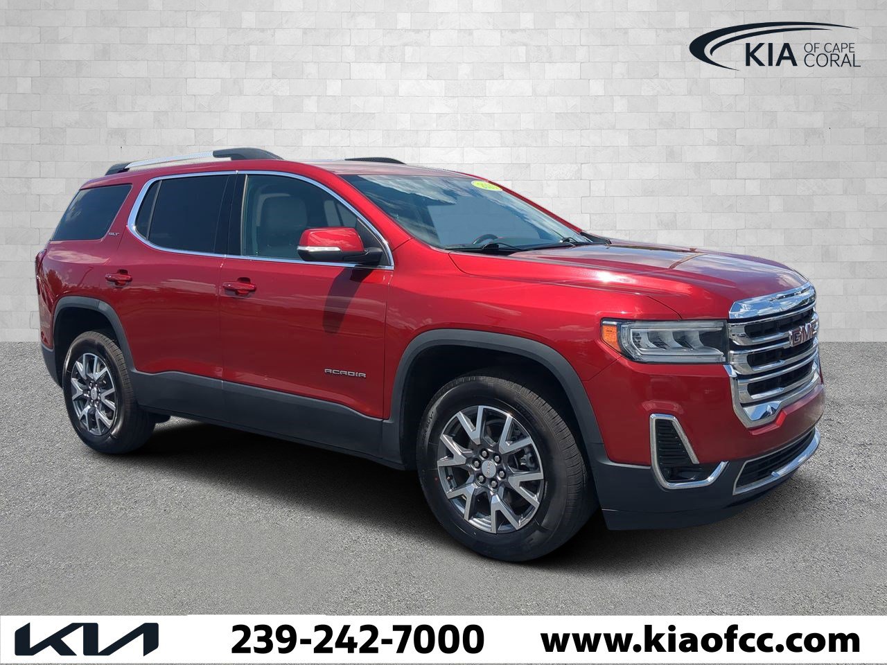 2023 GMC Acadia SLT