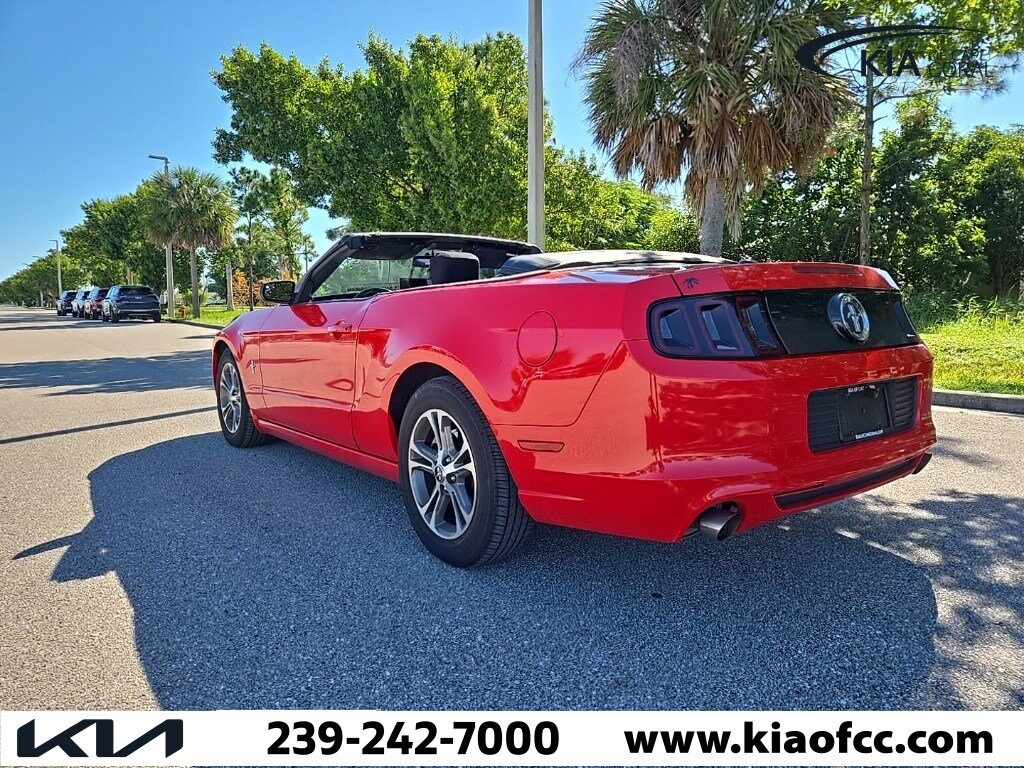 2014 Ford Mustang V6 Premium photo 4