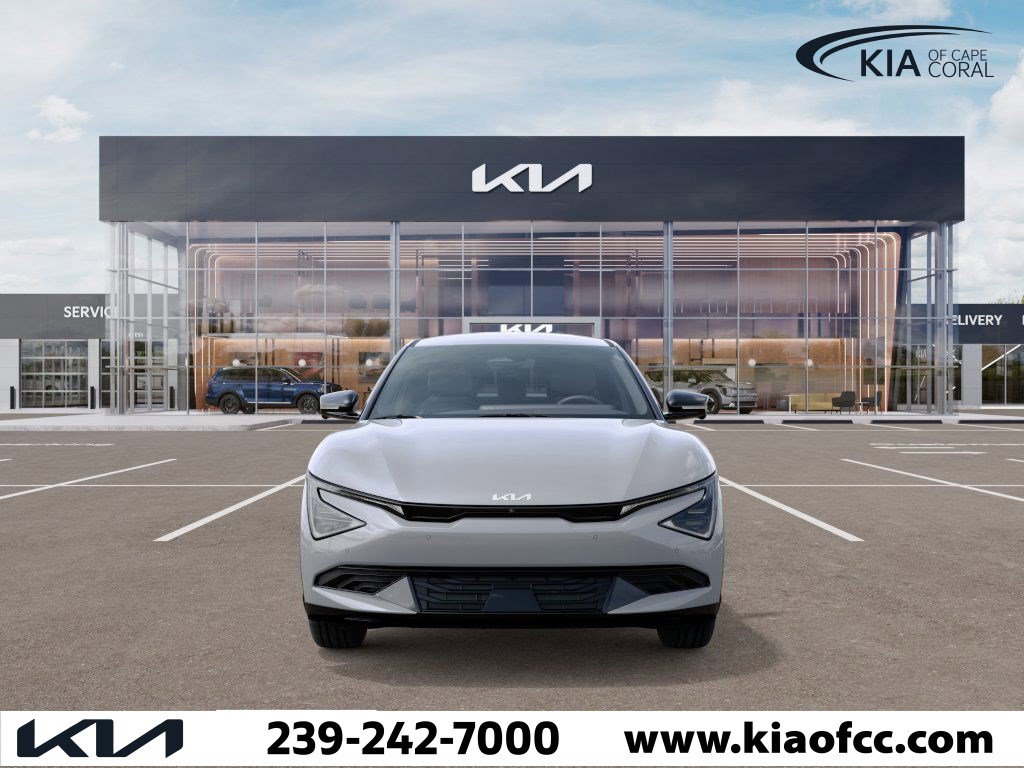 2025 Kia EV6 Light Wind photo 2