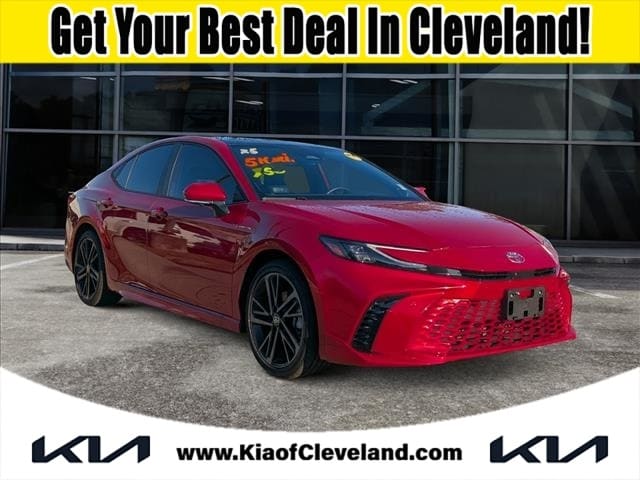 2025 Toyota Camry XSE's photo