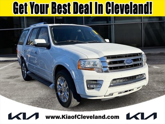 2017 Ford Expedition Limited's photo