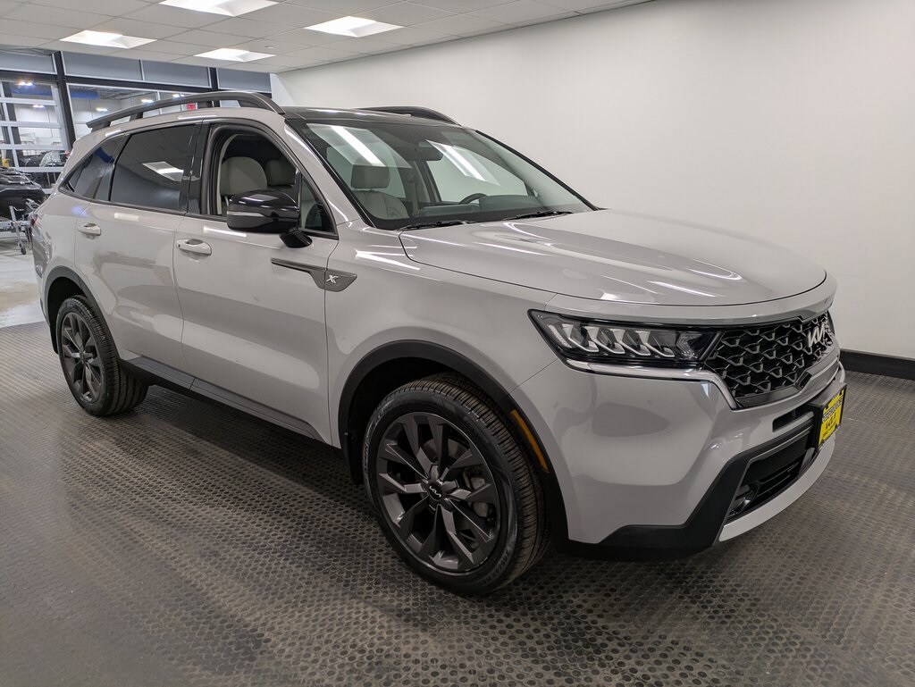 2022 Kia Sorento X-Line EX photo 3