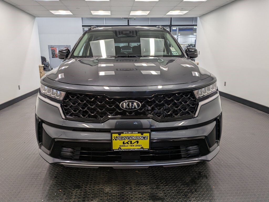 Used 2021 Kia Sorento EX with VIN 5XYRHDLF0MG060030 for sale in Denville, NJ