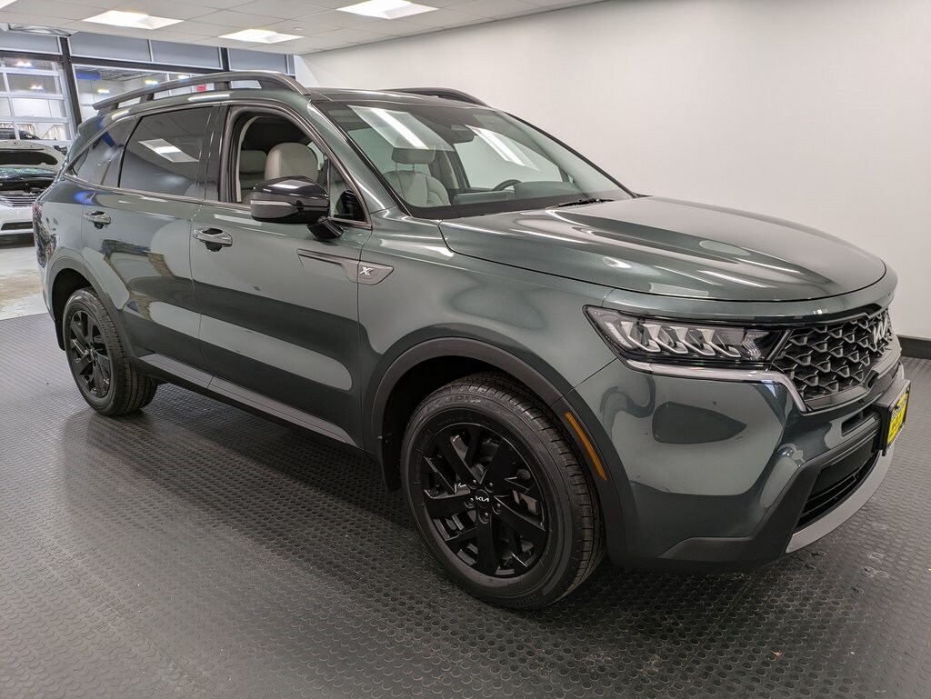 2022 Kia Sorento S photo 3