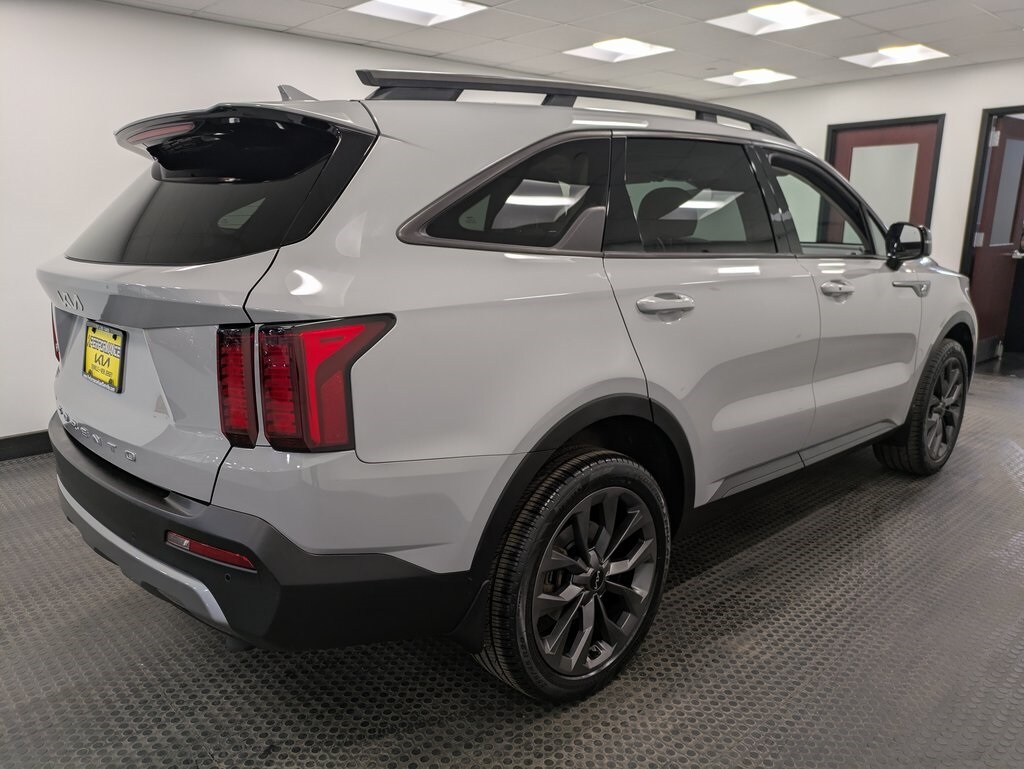 2022 Kia Sorento X-Line EX photo 4