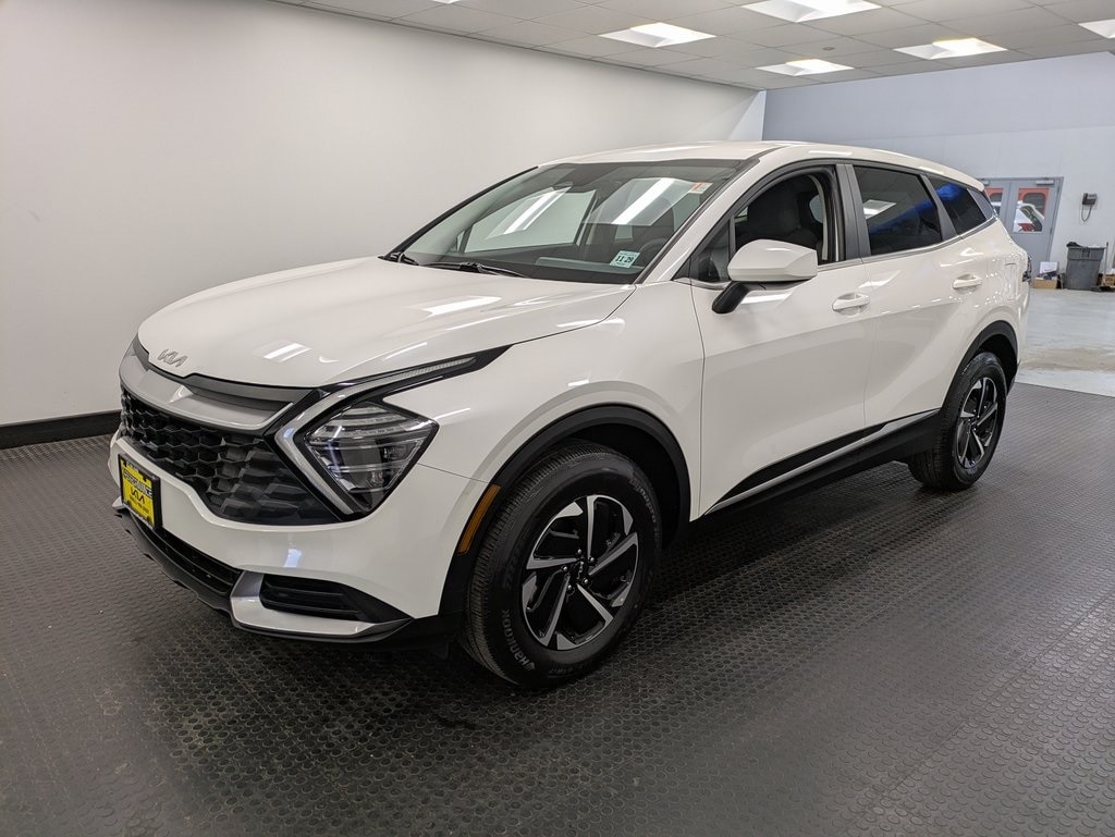 2024 Kia Sportage LX Hybrid's photo