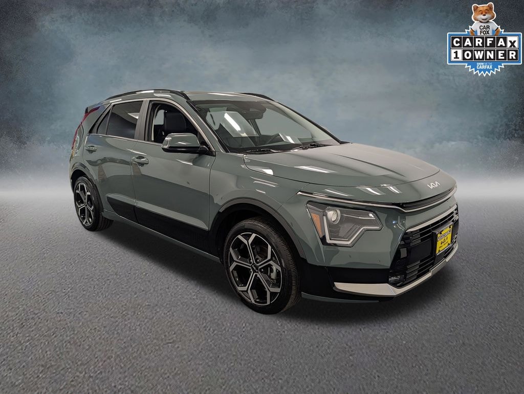 Certified 2025 Kia Niro EX Touring SUV