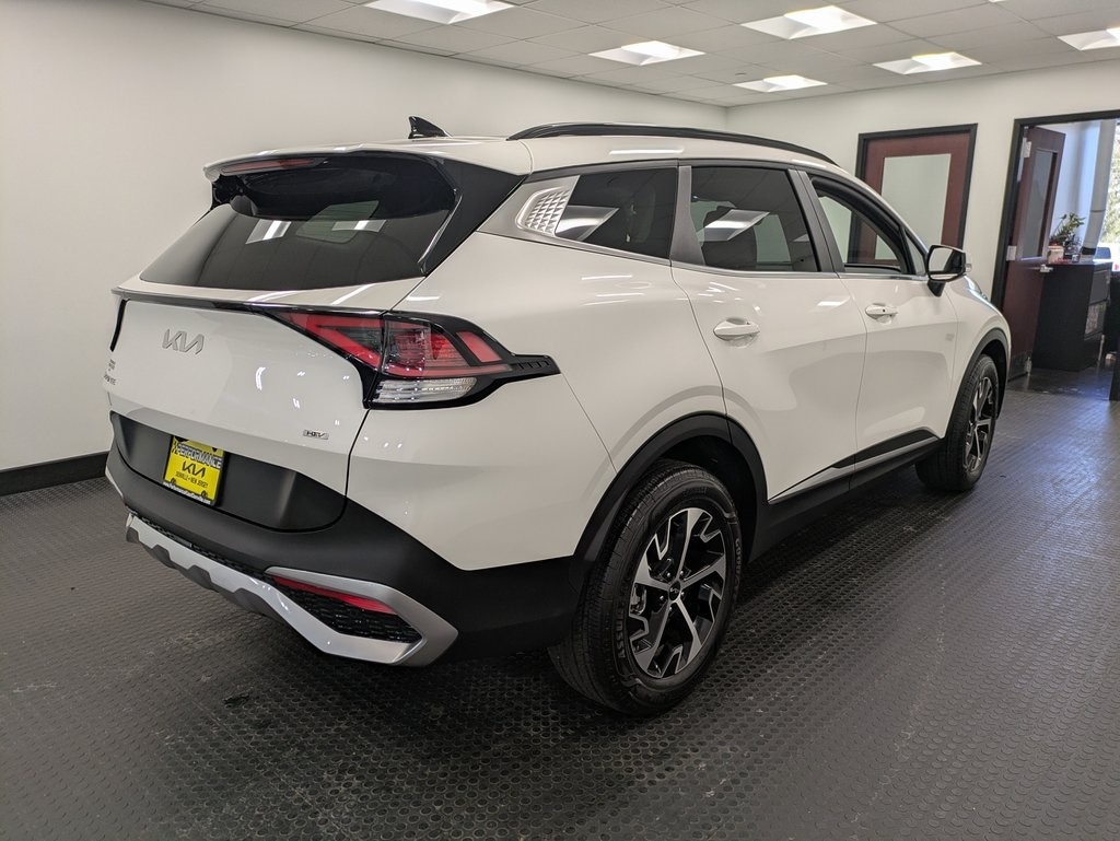 Used 2025 Kia Sportage Hybrid EX SUV