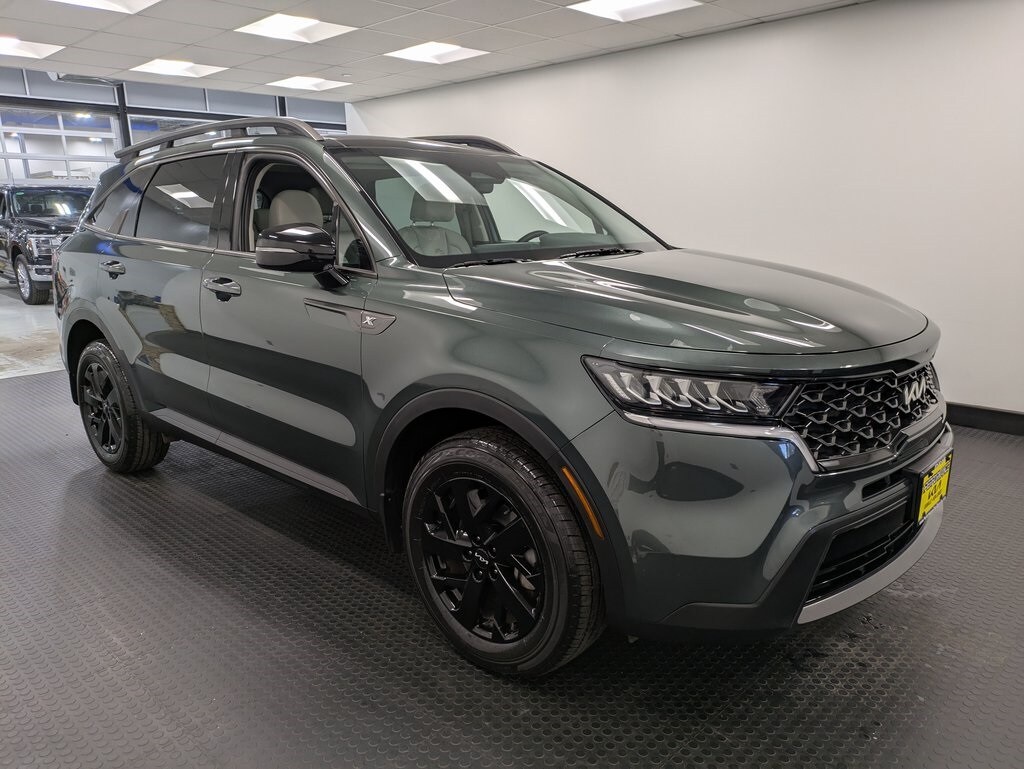 2022 Kia Sorento S photo 3