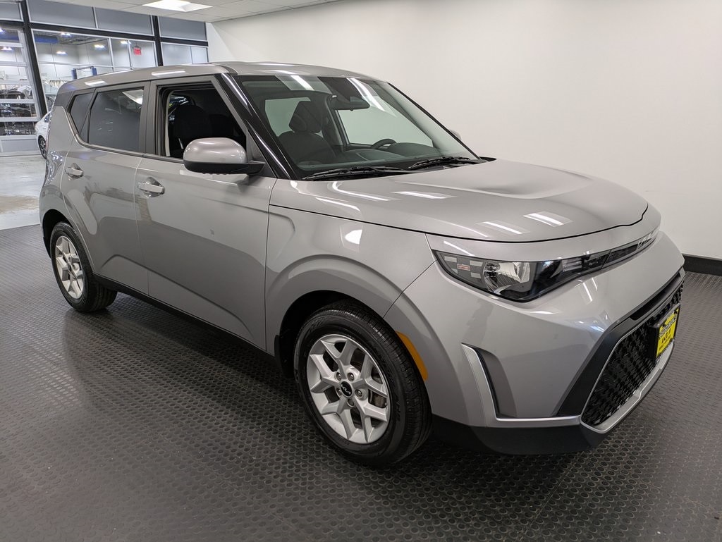 Certified 2023 Kia Soul LX Hatchback