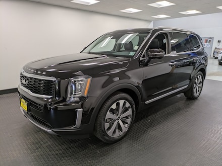 2022 Kia Telluride S SUV