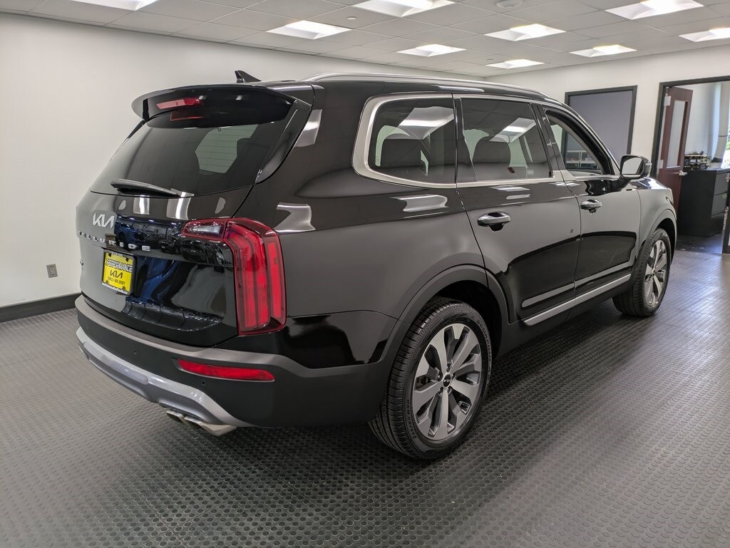 2022 Kia Telluride S photo 4