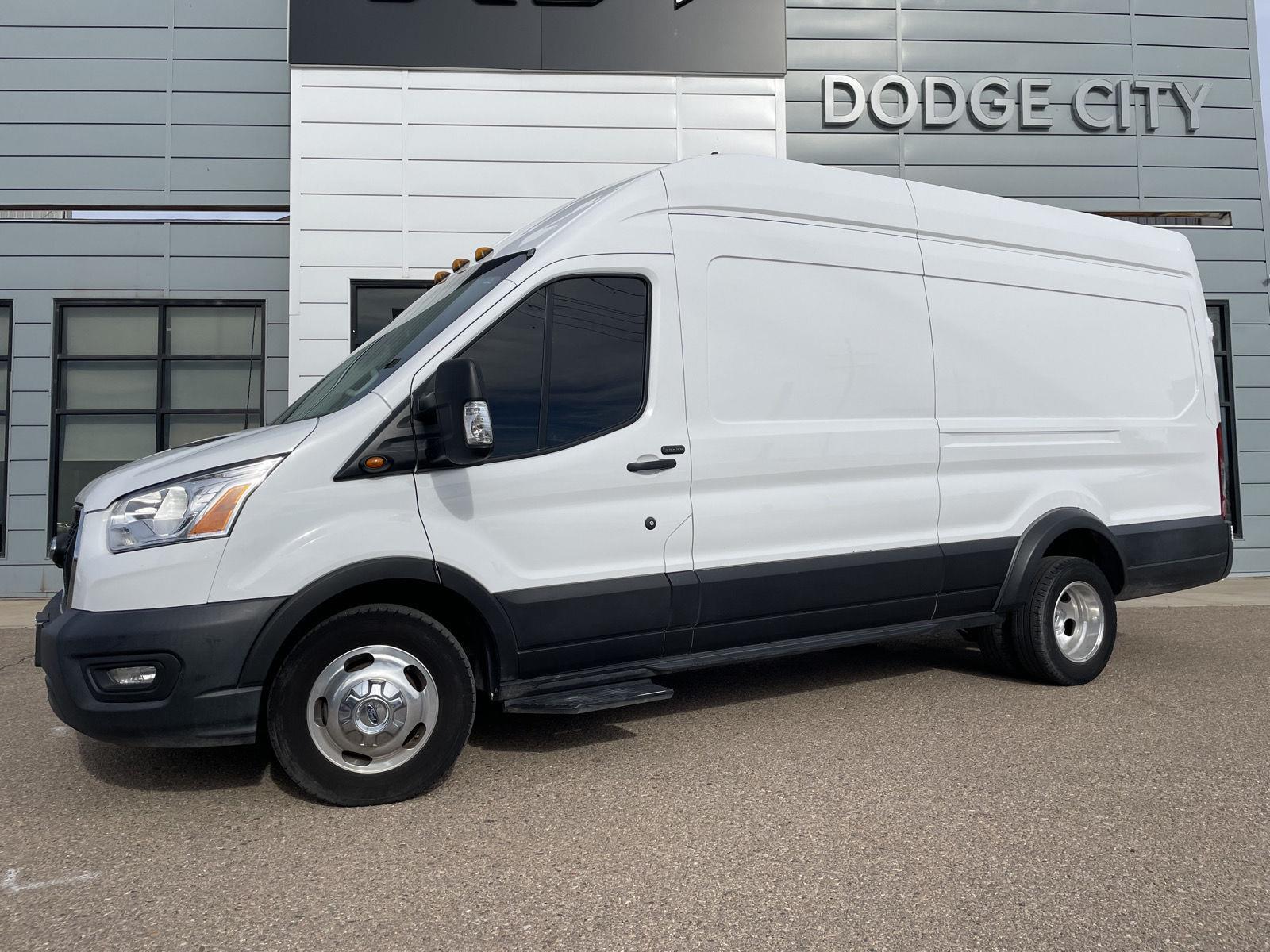 2022 Ford Transit Van Base's photo