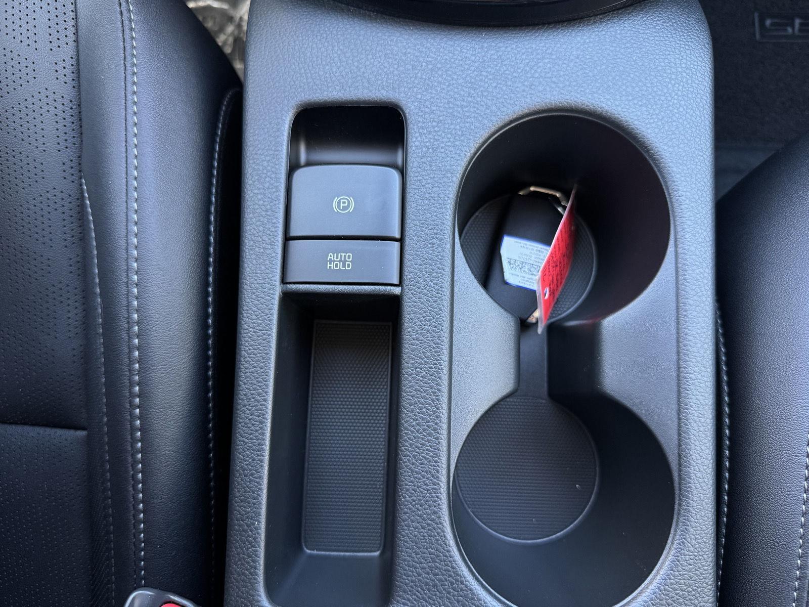 2025 Kia Seltos SX - Photo 28