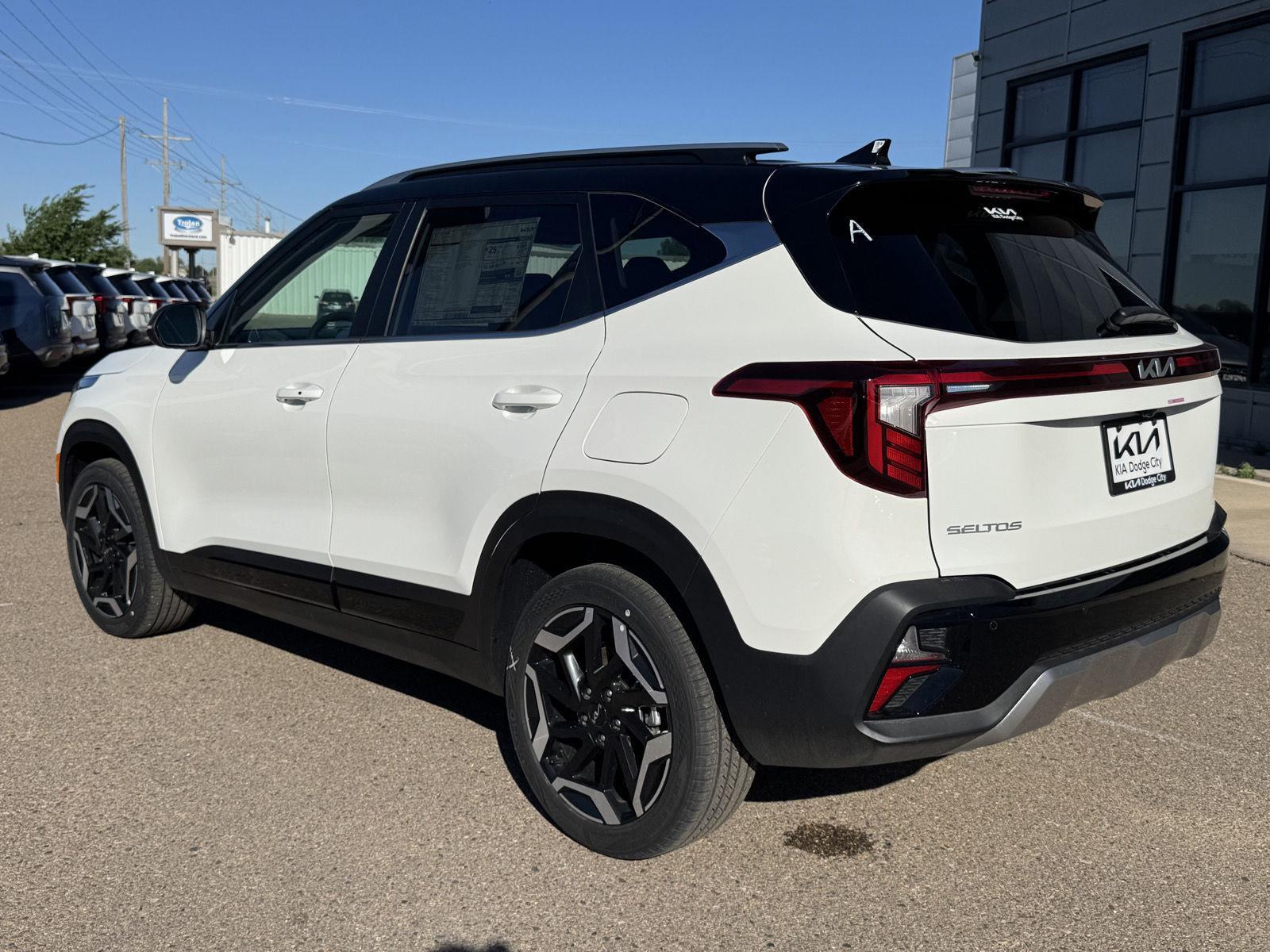 2025 Kia Seltos SX - Photo 6