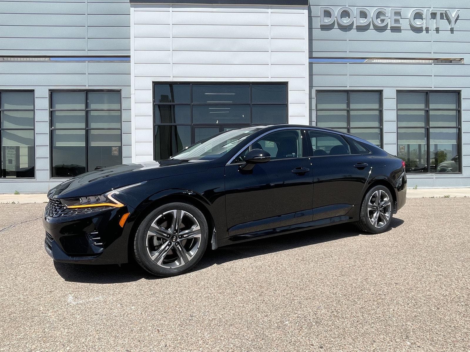 2021 Kia Optima EX FWD's photo